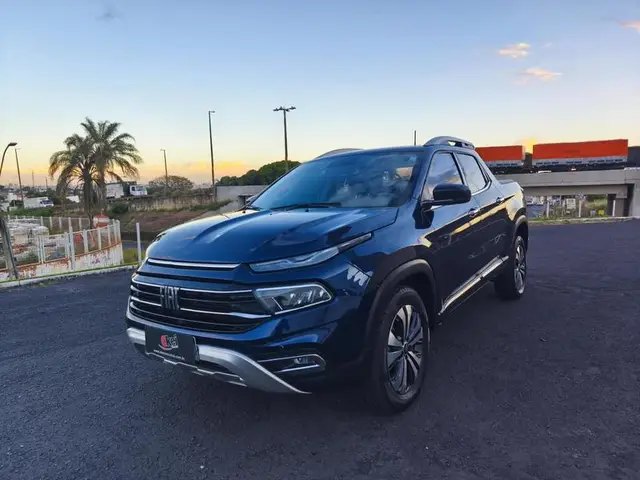 Carro Fiat Toro 2022 Volcano 2.0 TDI 4x4 (Aut)