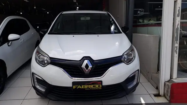 Carro Renault Captur 2019 Life 1.6 16v SCe CVT (Flex)