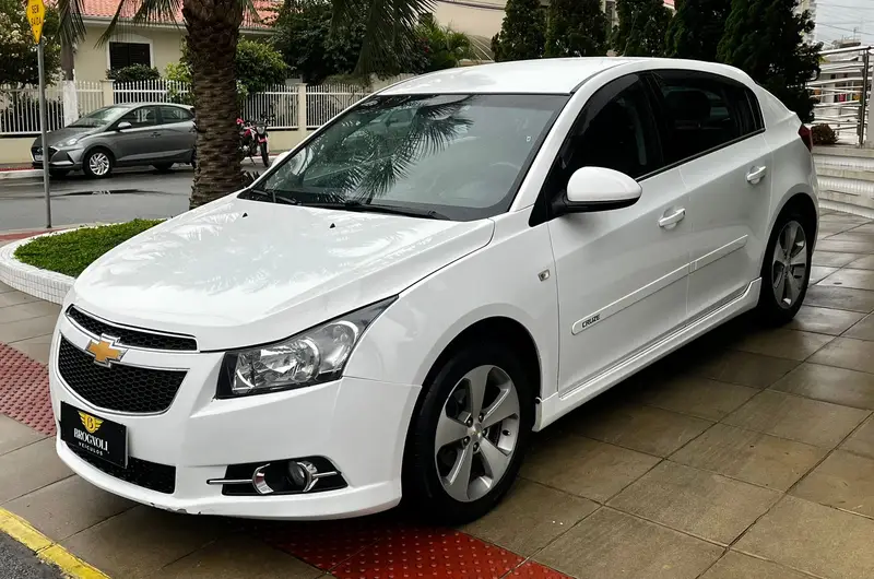 Chevrolet Cruze Sport6 LT 1.8 16V Ecotec (Flex)