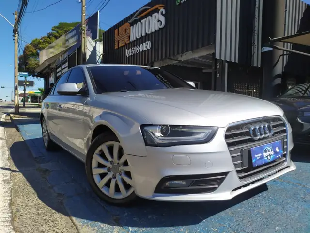 Carro Audi A4 2013 2.0 TFSI Attraction Multitronic