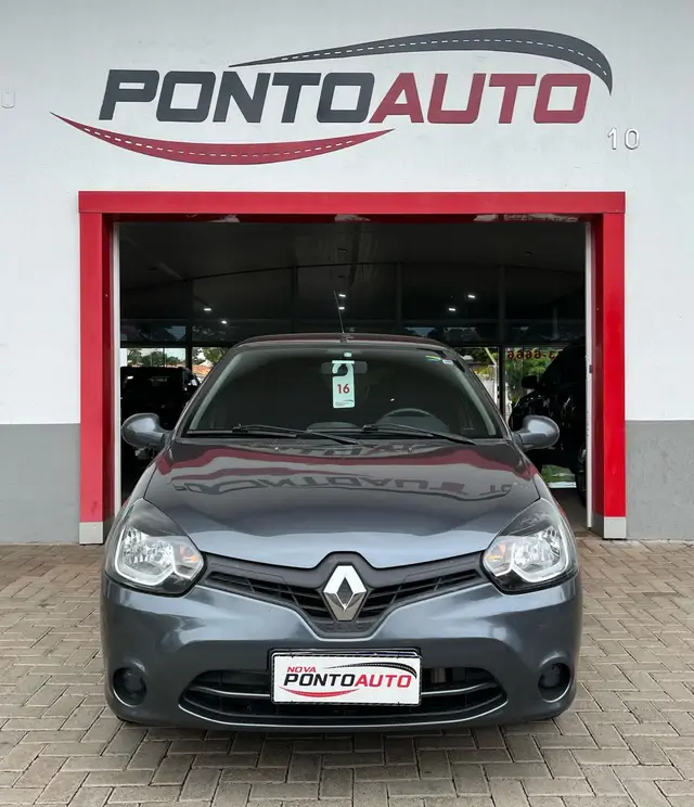 Carro Renault Clio 2016 Authentique 1.0 16V (Flex) 2p