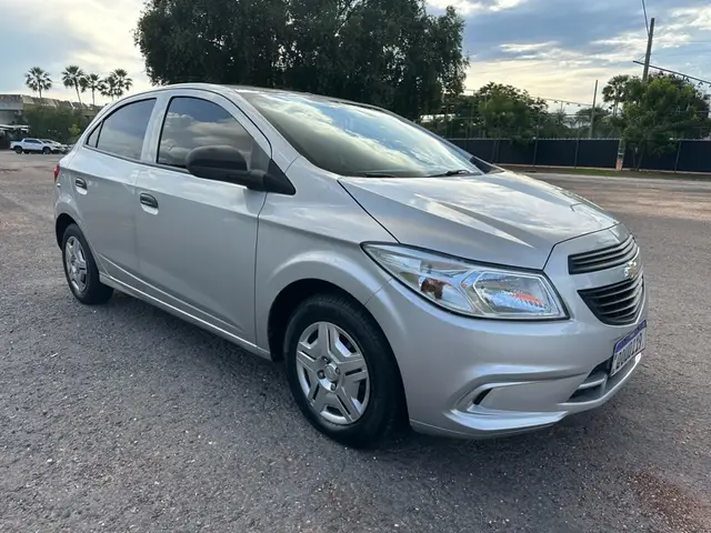 Carro Chevrolet Onix 2018 1.0 Joy SPE/4