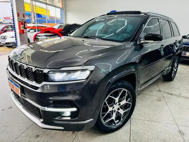 Carro Jeep Commander 2023 Overland 1.3 T270