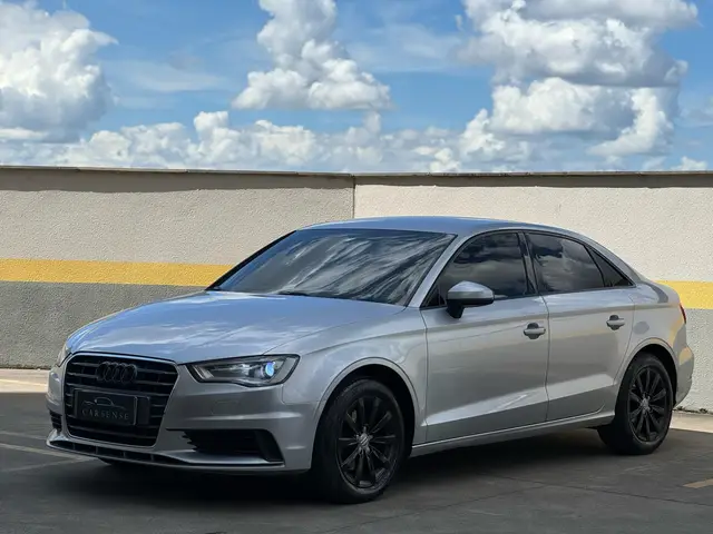 Carro Audi A3 2016 1.4 TFSI Attraction S Tronic