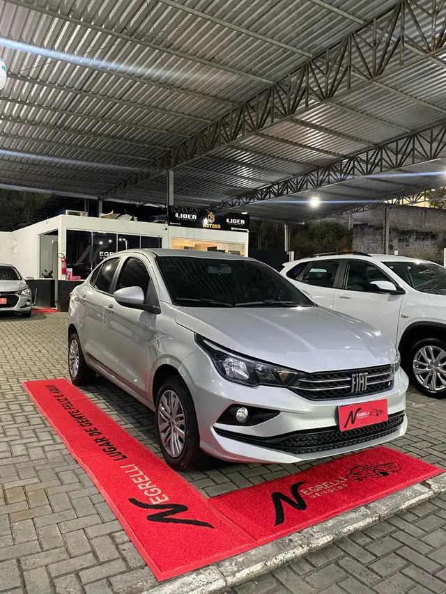 Carro Fiat Cronos 2023 Drive 1.3 (Flex) AT