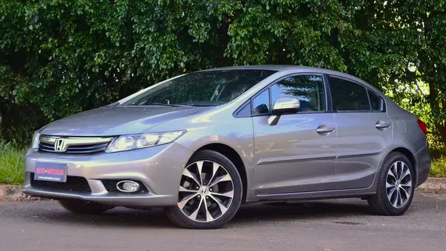 Carro Honda Civic 2014 LXS 1.8 i-VTEC (Aut) (Flex)