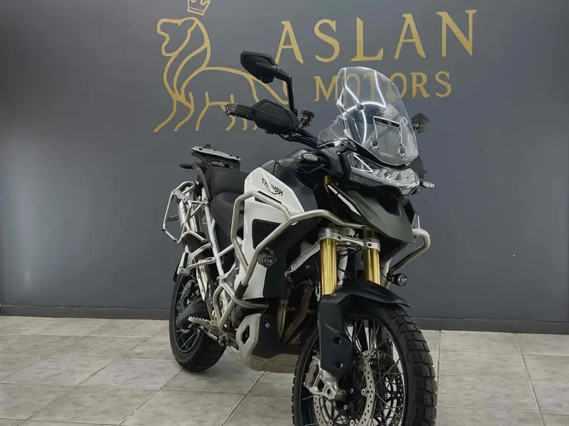 Triumph Tiger 1200 Rally Explorer
