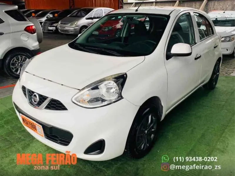 Nissan March 1.0 12V S (Flex)