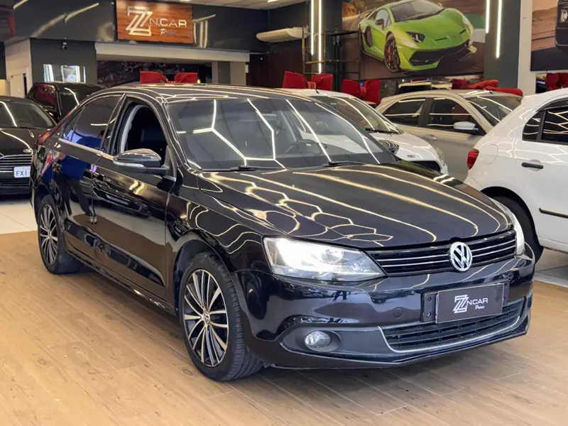 Volkswagen Jetta 2.0 TSI Highline DSG