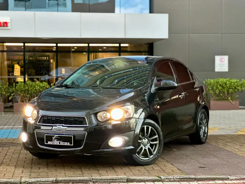 Chevrolet Sonic Sedan LTZ (Aut)