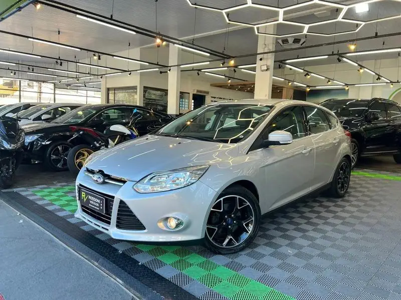 Ford Titanium 2.0 16V PowerShift