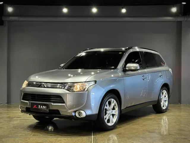 Carro Mitsubishi Outlander 2015 2.0 16V CVT