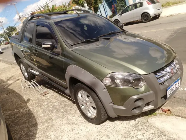 Carro Fiat Strada 2012 Adventure 1.8 16V Dualogic (Flex) (Cabine Dupla)
