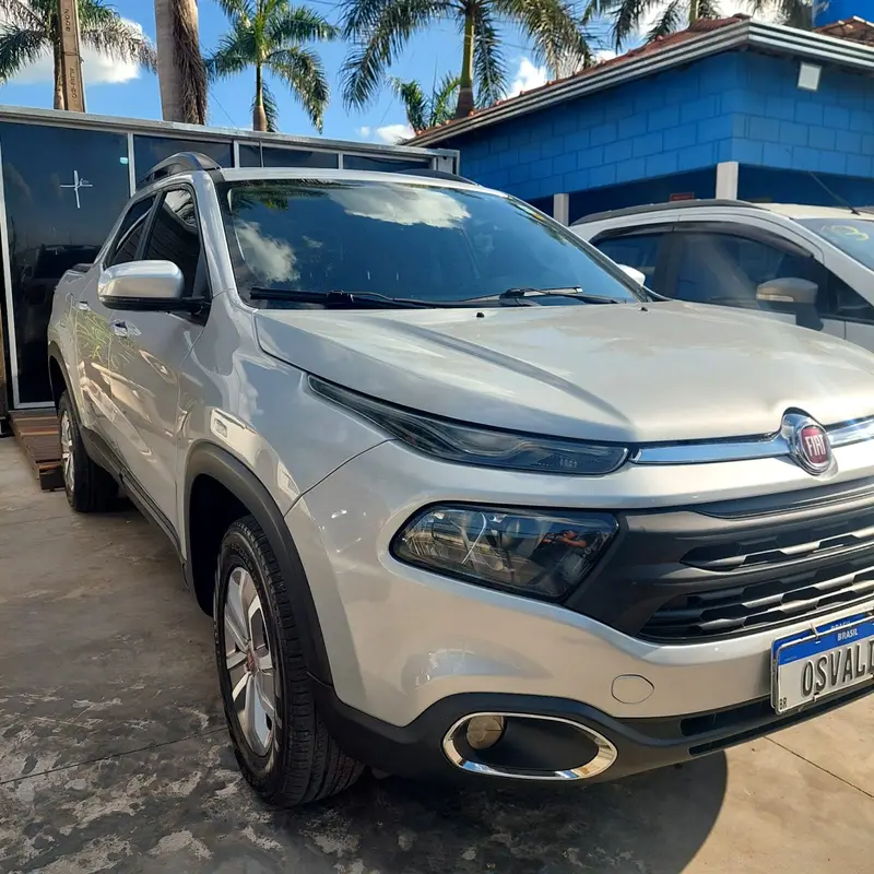 Fiat Toro Freedom 1.8 AT6 4x2 (Flex)