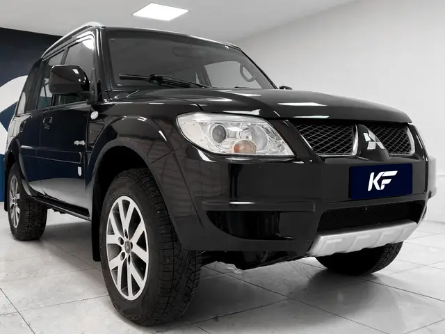 Carro Mitsubishi Pajero TR4 2012 GLS 2.0 16V (Flex)