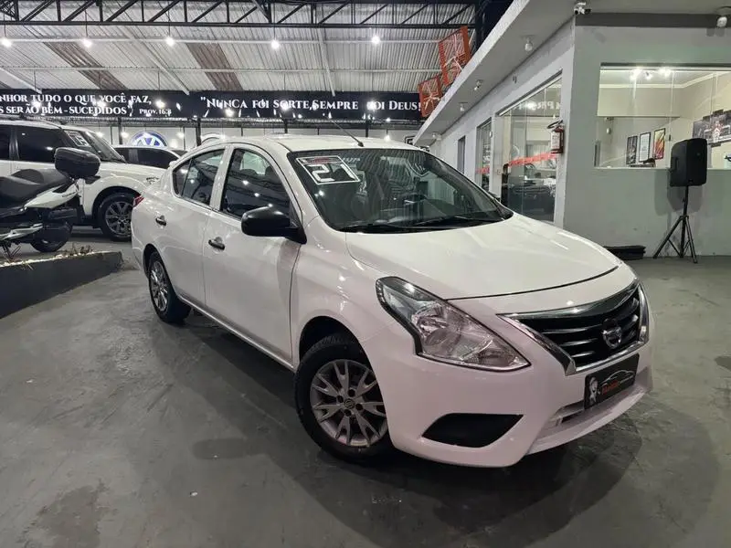 Nissan Versa V-Drive 1.0 Drive (flex)