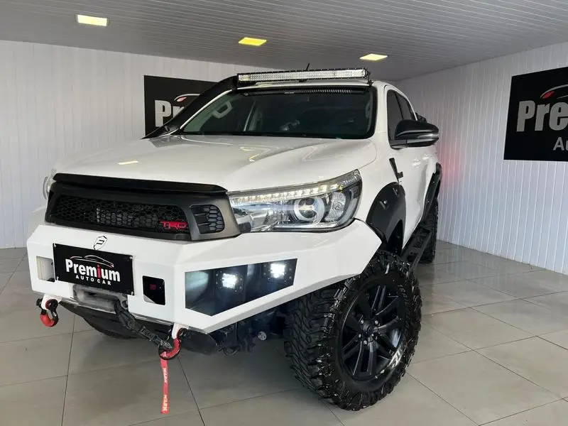 Toyota Hilux Cabine Dupla Hilux 2.8 TDI SRX CD 4x4 (Aut)