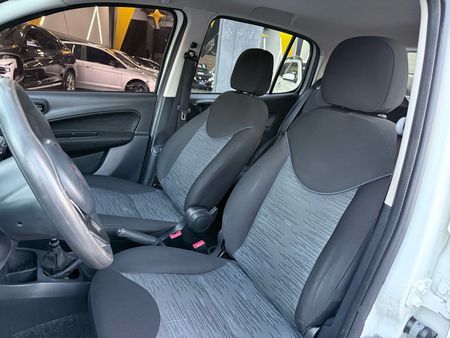 Uno Attractive 1.0 (Flex) 4p