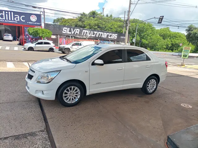 Carro Chevrolet Cobalt 2012 LTZ 1.4 8V (Flex)