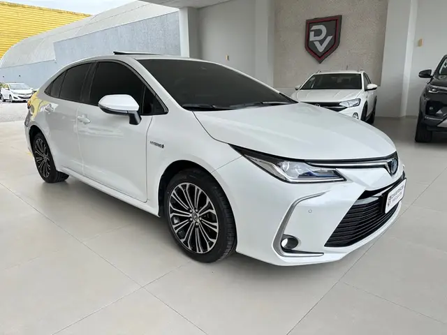 Carro Toyota Corolla 2023 Altis Hybrid Premium 1.8 Flex