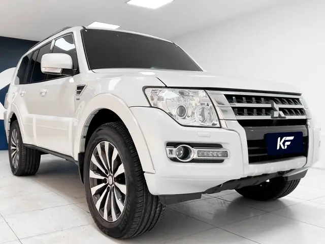 Carro Mitsubishi Pajero Full 2019 3.2 DI-D 3D HPE 4WD
