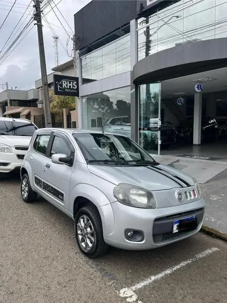 Carro Fiat Uno Mille 2013 Uno Mille Celeb. WAY ECON. 1.0 F.Flex 4p