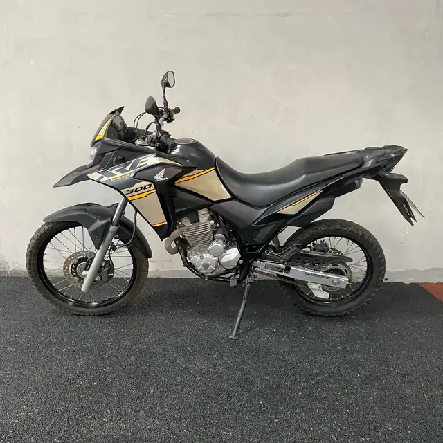 Moto Honda XRE 300 2023 ABS