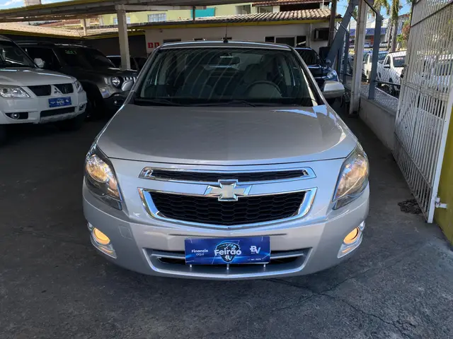 Carro Chevrolet Cobalt 2014 LTZ 1.8 8V (Flex)