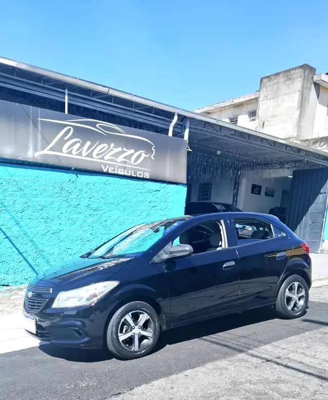 Carro Chevrolet Onix 2016 1.0 LS SPE/4
