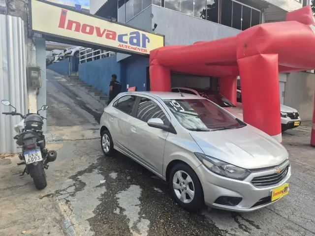 Carro Chevrolet Onix 2019 1.4 LT SPE/4