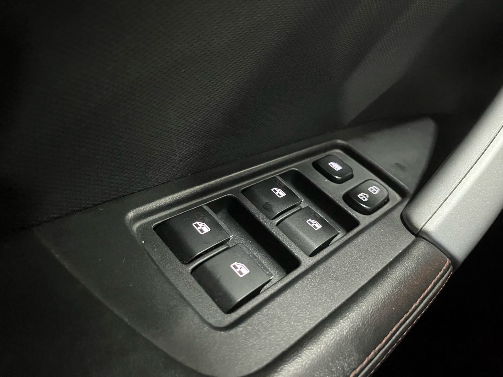 JAC T40