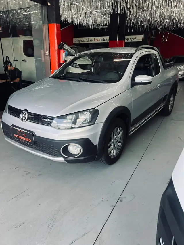 Carro Volkswagen Saveiro 2014 Cross 1.6 (Flex) (cab. estendida)