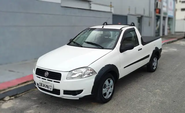 Carro Fiat Strada 2011 Working 1.4 (Flex)