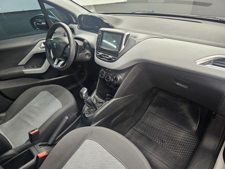 208 Allure 1.5 8V (Flex)