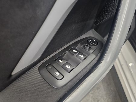 208 Allure 1.5 8V (Flex)