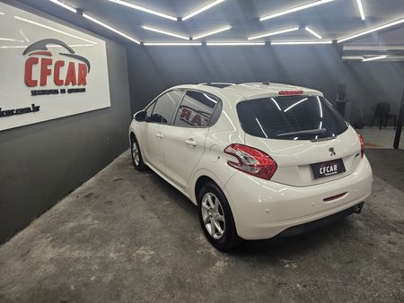 208 Allure 1.5 8V (Flex)