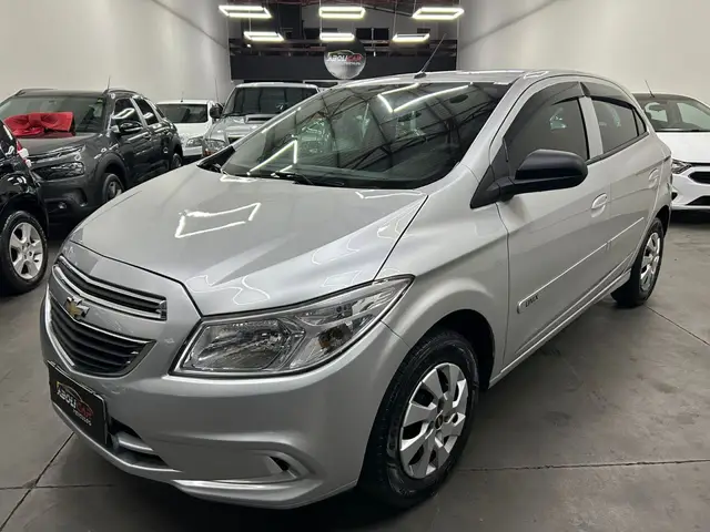 Carro Chevrolet Onix 2015 1.0 LT SPE/4
