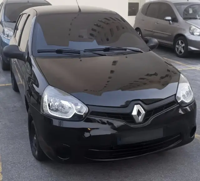 Carro Renault Clio 2014 Hatch. RN 1.0 16V
