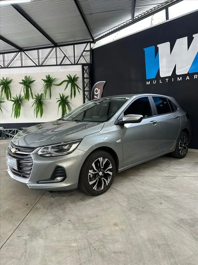 Chevrolet Onix Plus Premier 1.0 Turbo (Aut.)