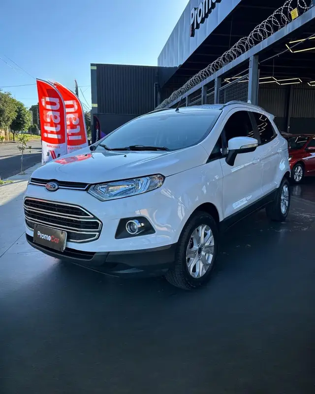 Carro Ford EcoSport 2017 Ecosport Titanium 2.0 16V PowerShift (Flex)