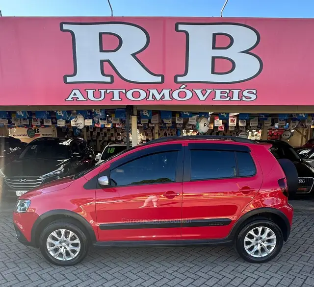 Carro Volkswagen CrossFox 2014 1.6 Mi Total Flex