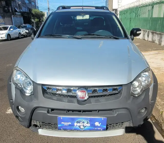 Carro Fiat Strada 2013 Adventure 1.8 16V (Flex) (Cabine Estendida)