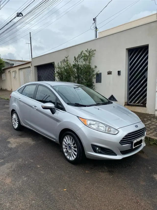 Carro Ford New Fiesta Hatch 2014 New Fiesta Titanium 1.6 16V PowerShift