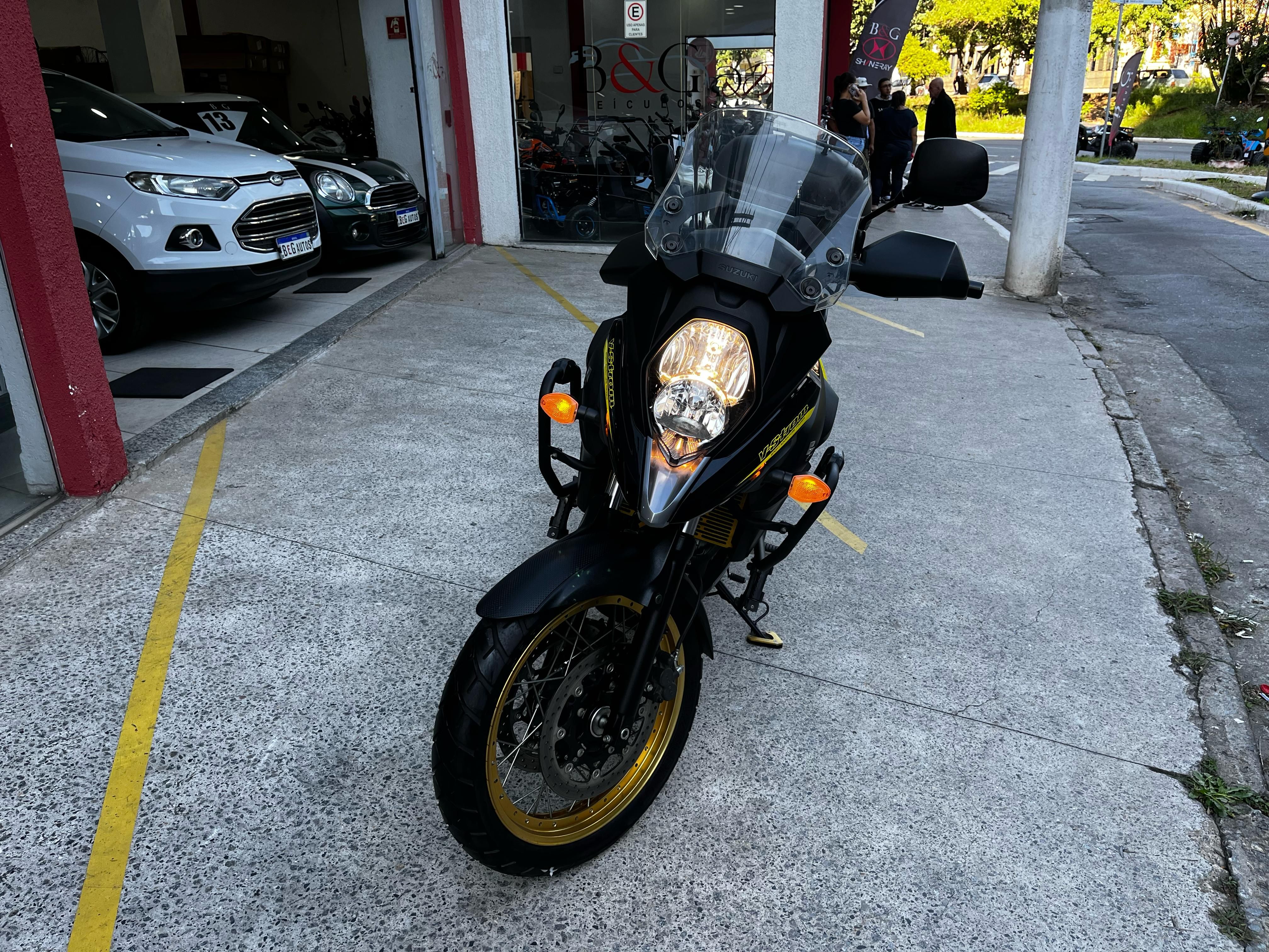 Suzuki DL 650