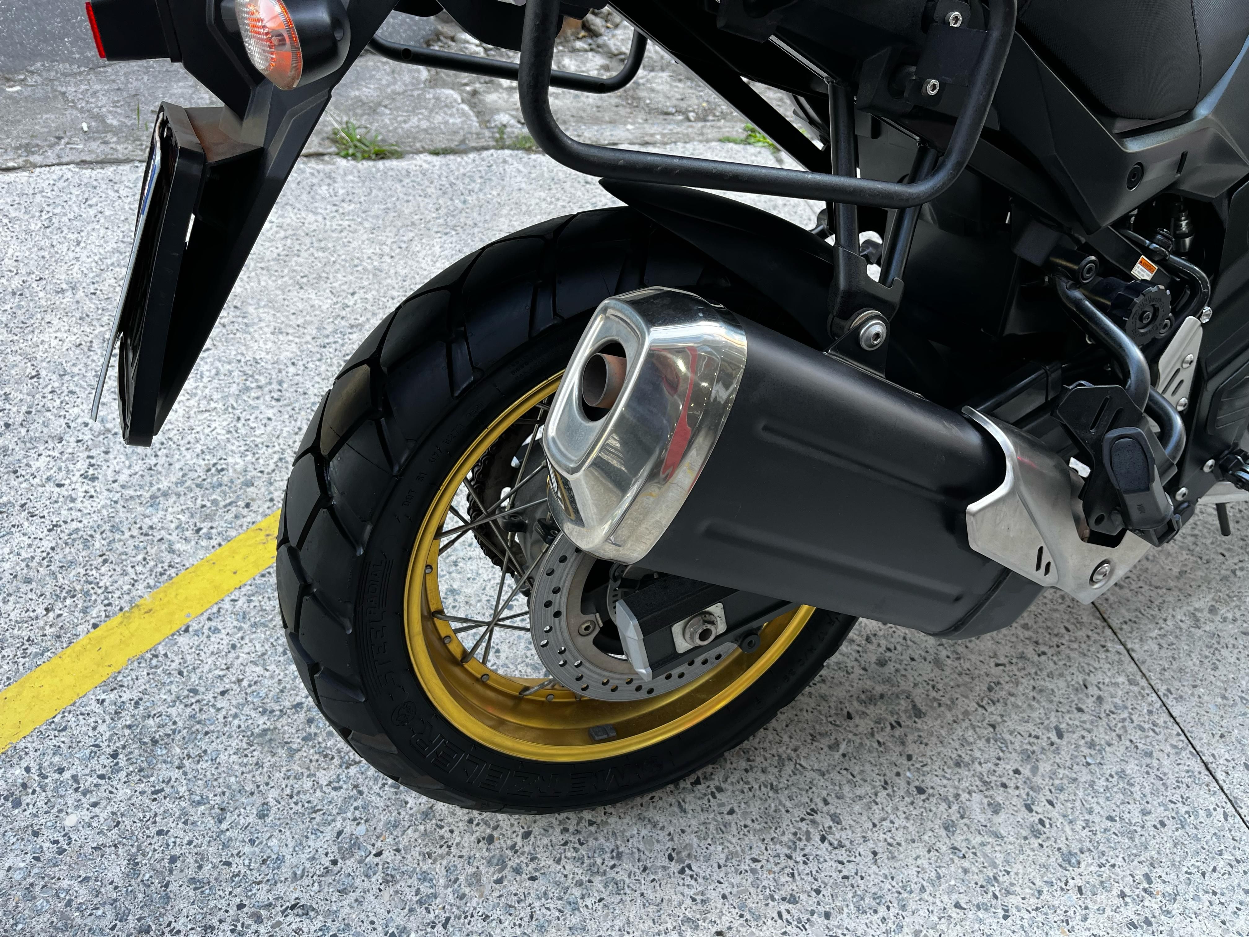 Suzuki DL 650