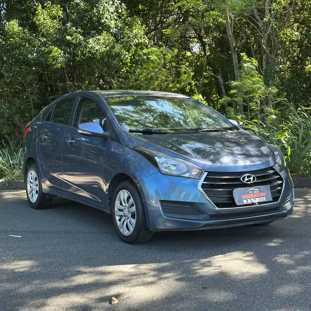 Carro Hyundai HB20S 2017 1.0 Comfort Style Turbo (Flex)