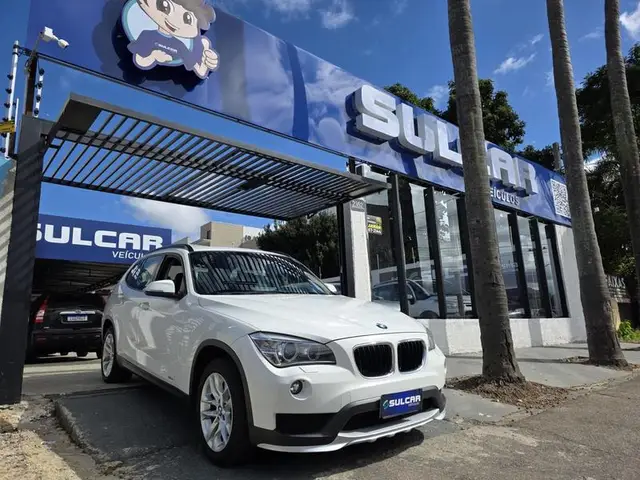 Carro BMW X1 2015 2.0 sDrive20i Activeflex
