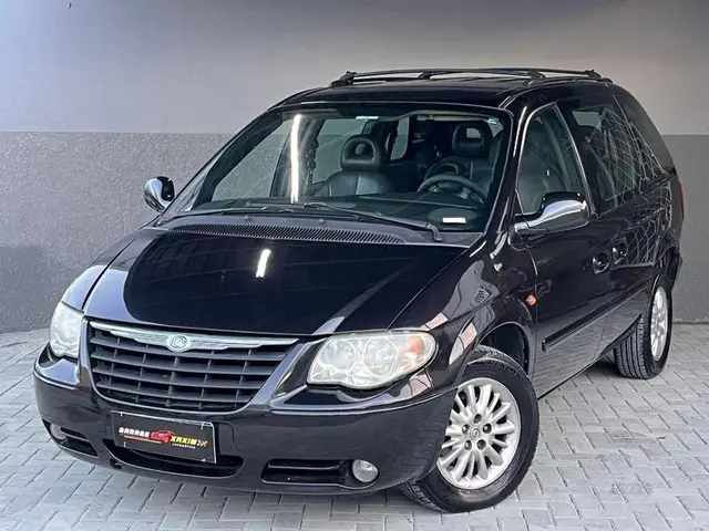 Carro Chrysler Caravan 2005 LX 3.3 V6