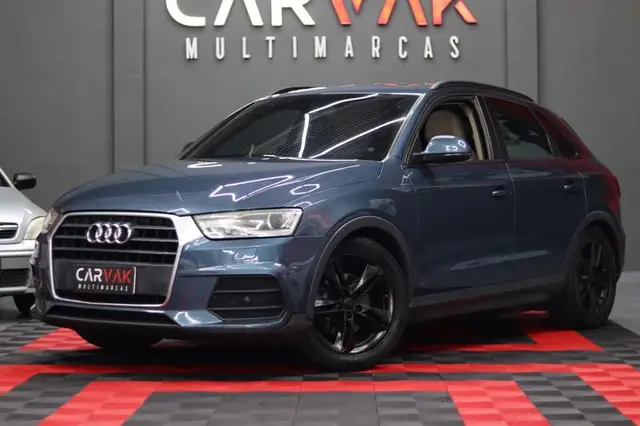 Carro Audi Q3 2017 1.4 TFSI Ambiente Plus S Tronic (Flex)