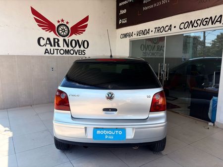 Polo Hatch. 1.6 8V